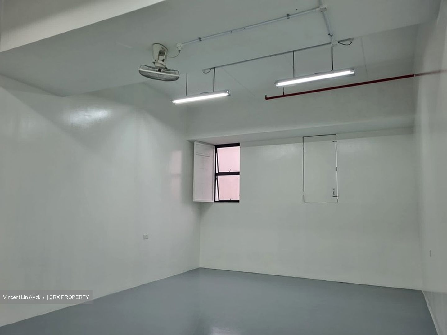 Tat Ann Building (D20), Warehouse #624563761